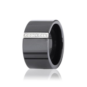 Серебряное кольцо с фианитами и черной керамикой (К2ФК/1010)