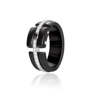 Серебряное кольцо с фианитами и черной керамикой (К2ФК/1017)