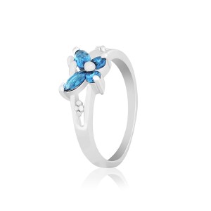Серебряное кольцо с голубыми фианитами (К2ФЛТ/333)
