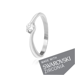 Серебряное кольцо с цирконием SWAROVSKI ZIRCONIA (К2С/458)