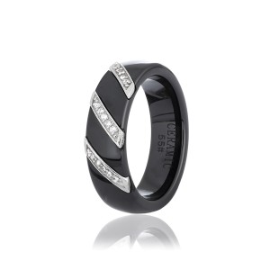 Серебряное кольцо с фианитами и черной керамикой (КК2ФК/1008)