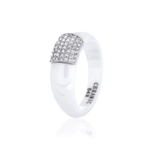 Серебряное кольцо с фианитами и белой керамикой (КК2ФК1/1007)