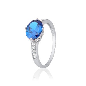Серебряное кольцо с голубыми фианитами (КК2ФЛТ/370)