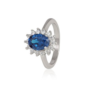 Серебряное кольцо с голубыми фианитами (КК2ФЛТ/397)
