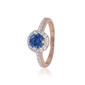 Серебряное кольцо в позолоте с голубыми фианитами (КК3ФЛТ/437)