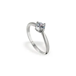 Серебряное кольцо на свадьбу с одним камнем