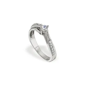 Серебряное кольцо помолвочное с камнями