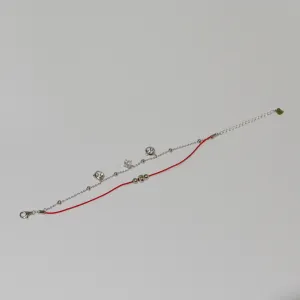 Серебряный браслет с красной нитью Сердце с фианитом
