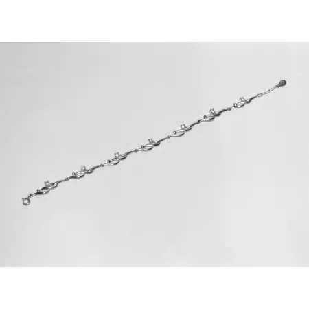 Серебряный браслет со вставкой фианит