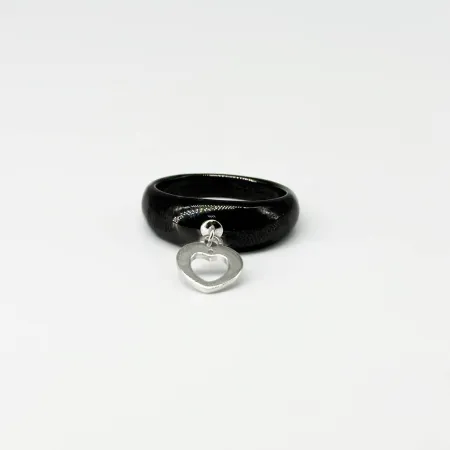Срібна каблучка з чорною керамікою