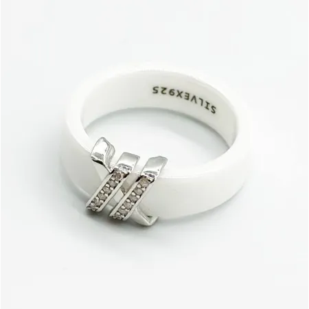 Срібна каблучка зі вставкою фіаніт/кераміка