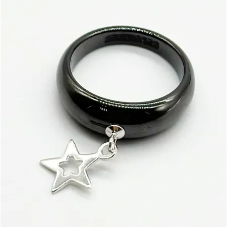 Срібна каблучка з чорною керамікою