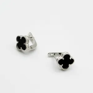 Срібні сережки в стилі 'Van Cleef & Arpels' зі вставкою онікс