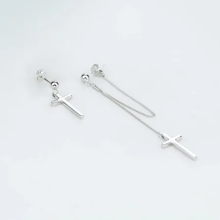 Серебряные серьги пусеты с крестиками Асимметрия